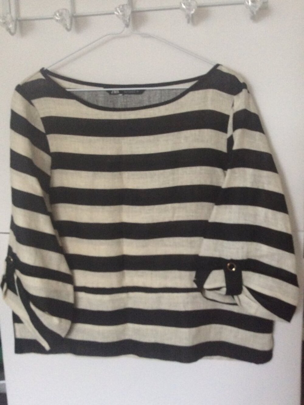 ZARA 100% Linen Striped Top – Black & Ivory – Roll-Tab Sleeve – Size Medium